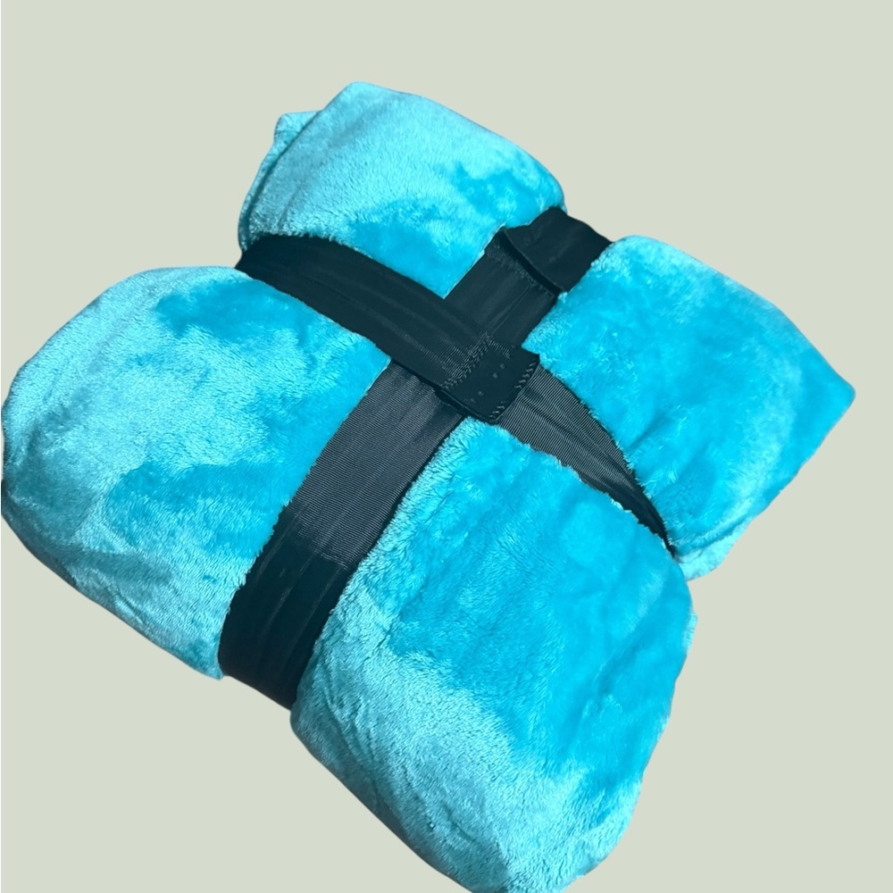 Turquoise Teal Fluffy Super Soft Fleece Blanket (4 Pounds) pp1